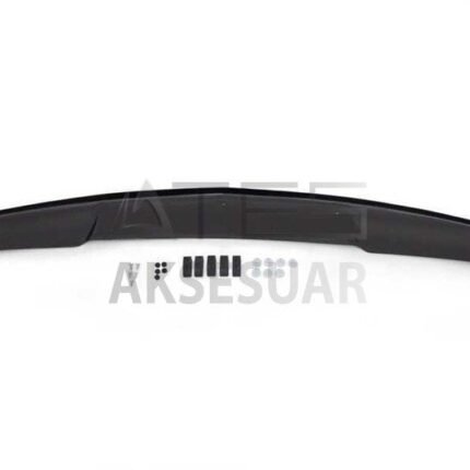 Mitsubishi L200 Ön Kaput Rüzgarlığı 2007-2015 Arası